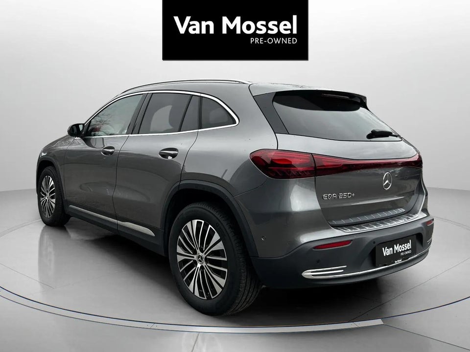 Mercedes EQA250+ Progressive 5d