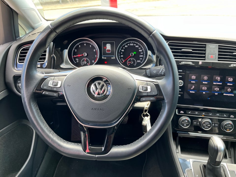 VW Golf VII 1,5 TSi 150 Highline Variant DSG 5d