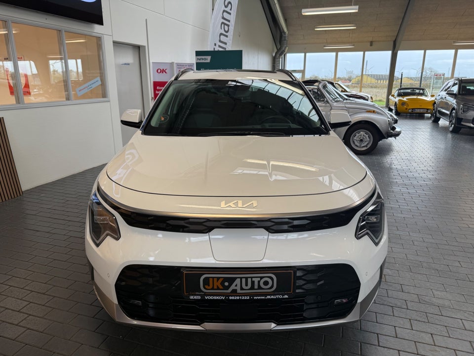 Kia Niro 64 EV Upgrade 5d