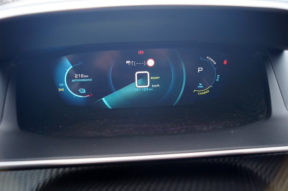 Peugeot e-2008 50 GT Line 5d