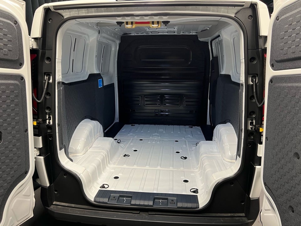 Kia PV5 71 Cargo L2H1 Long Range Work