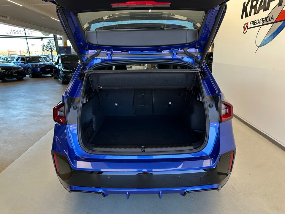 BMW iX1 eDrive20 M-Sport 5d