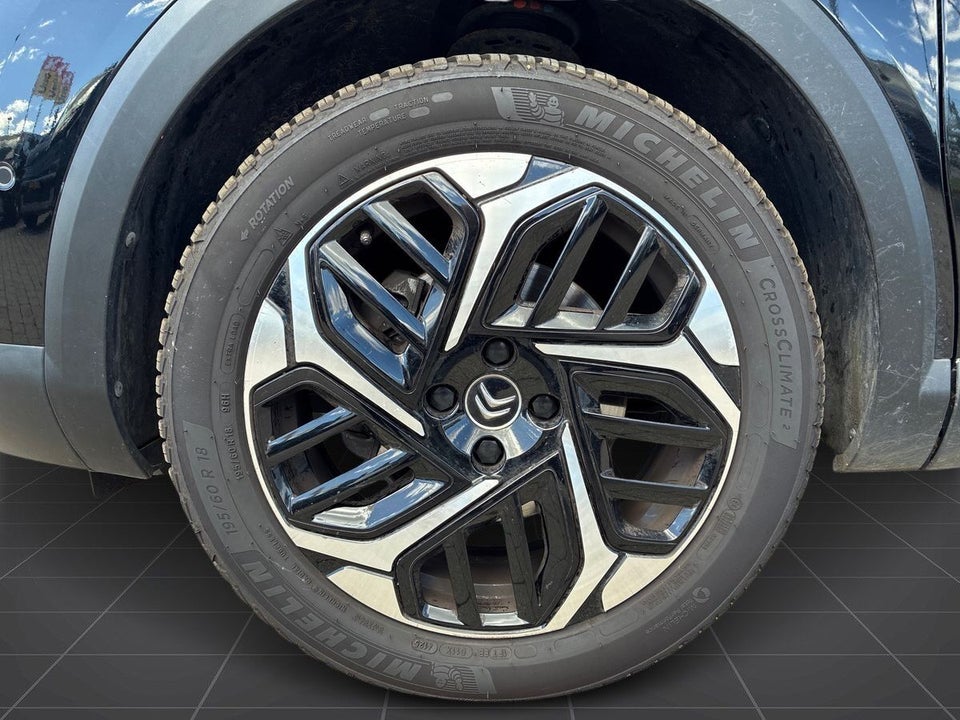 Citroën C4 1,2 PureTech 130 Shine EAT8 5d
