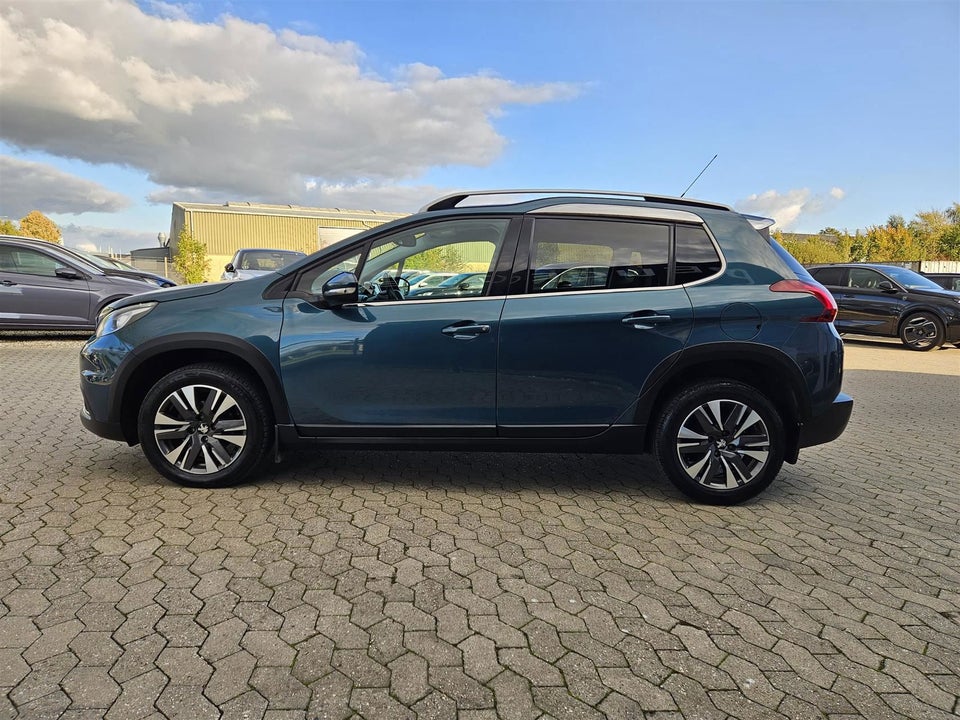 Peugeot 2008 1,6 BlueHDi 100 Allure Sky 5d