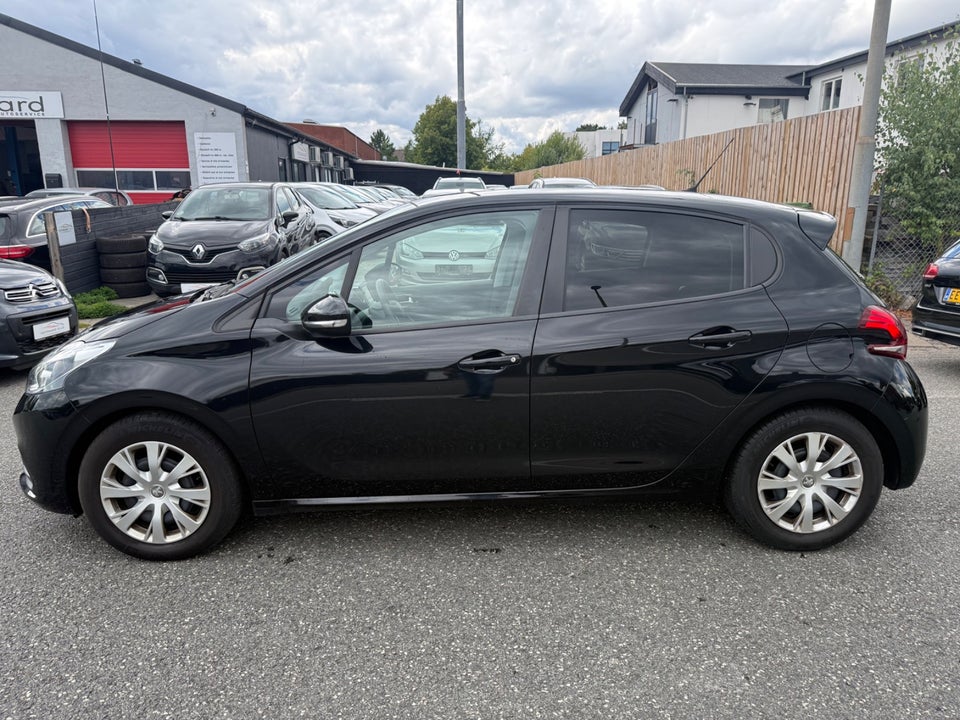 Peugeot 208 1,2 PureTech 82 Active 5d