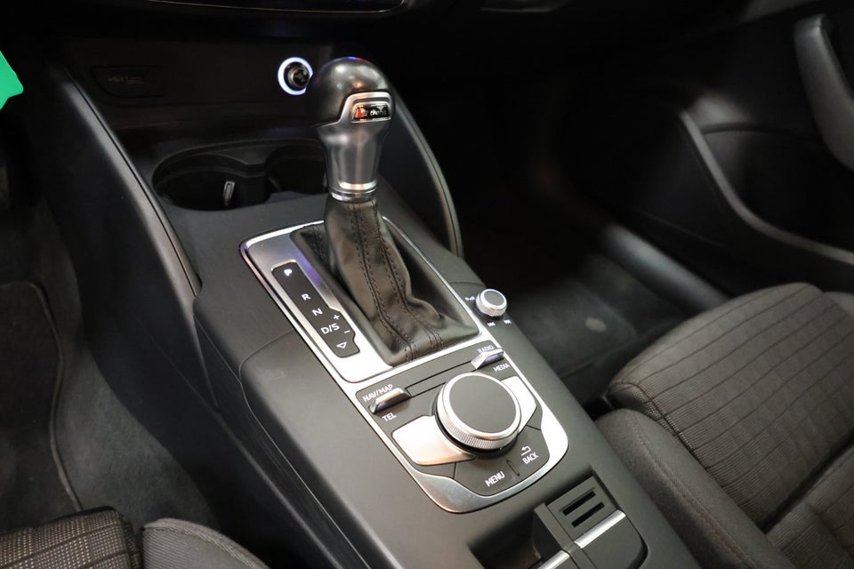 Audi A3 40 TFSi Sport S-tr. 4d