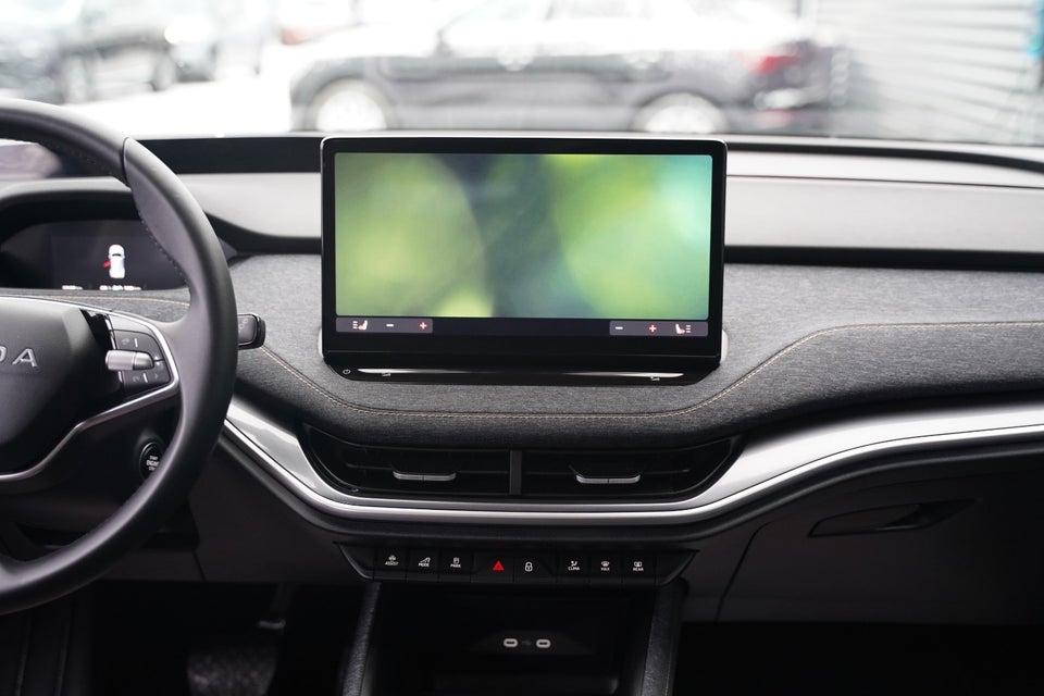 Skoda Elroq 60 iV Advanced 5d