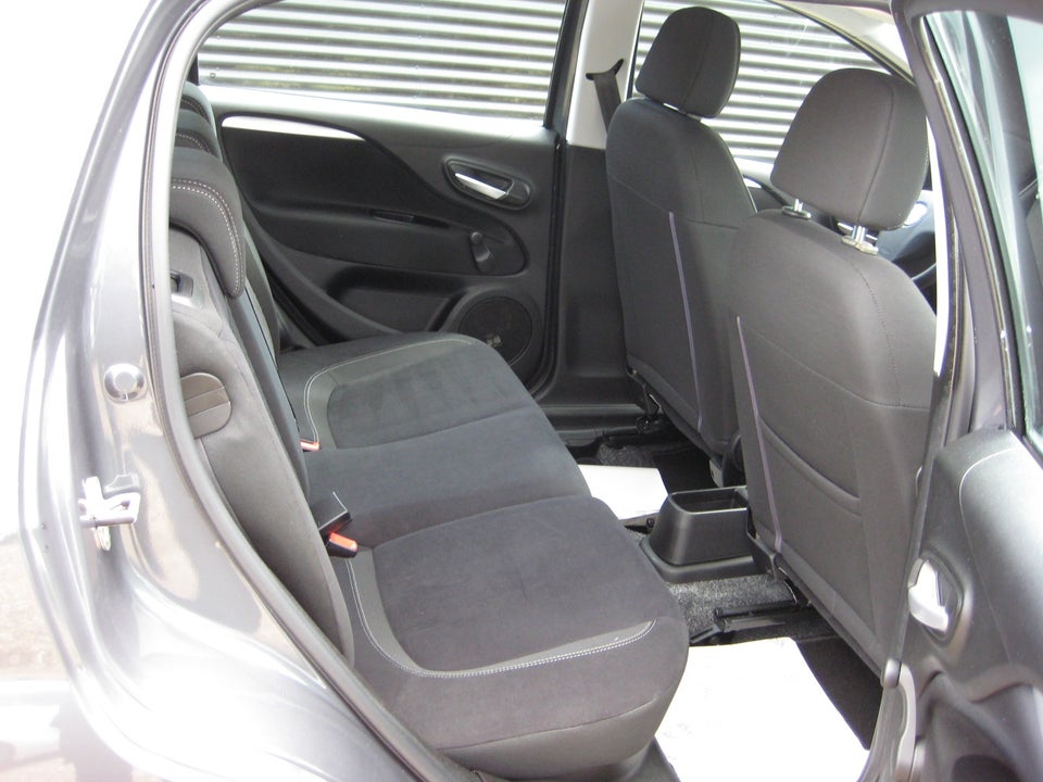 Fiat Punto 0,9 TwinAir 100 Lounge 5d