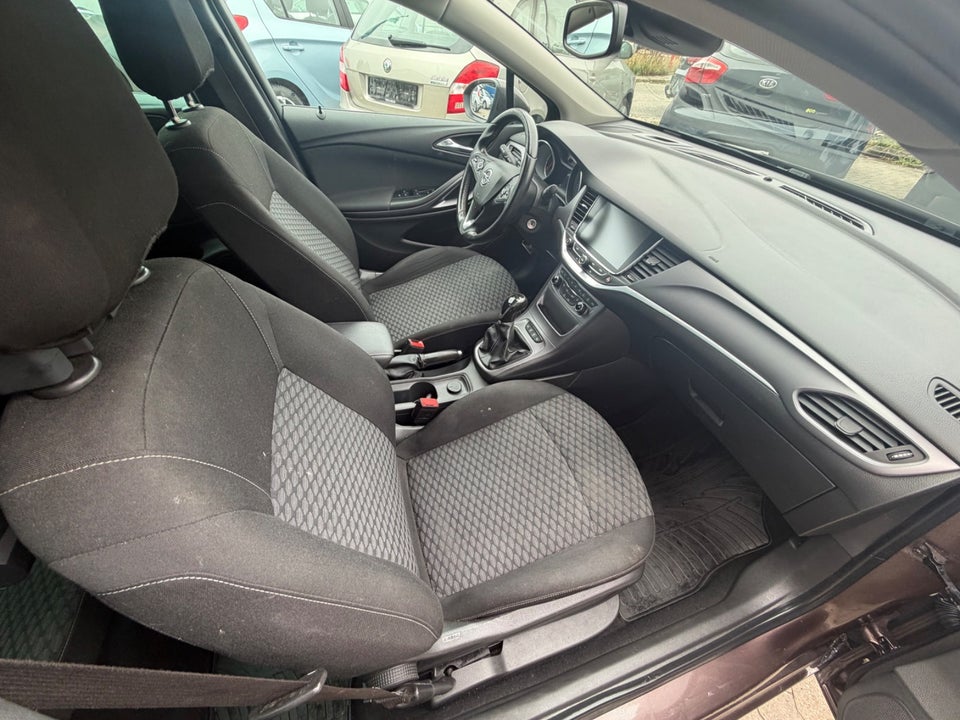 Opel Astra 1,0 T 105 Enjoy Sports Tourer 5d