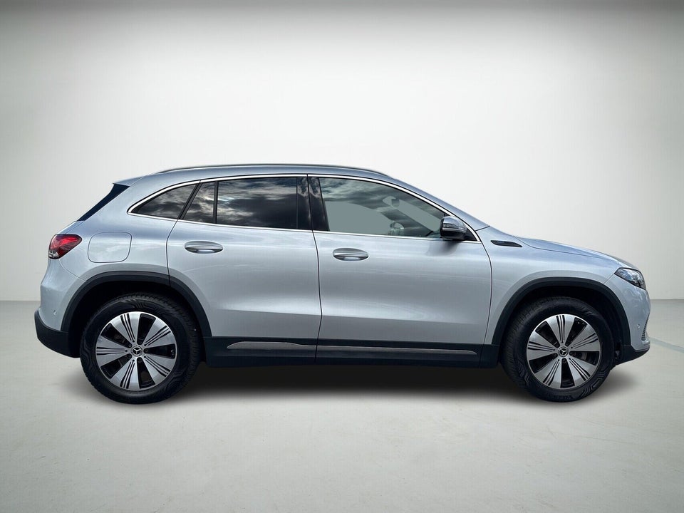 Mercedes EQA250 Progressive 5d