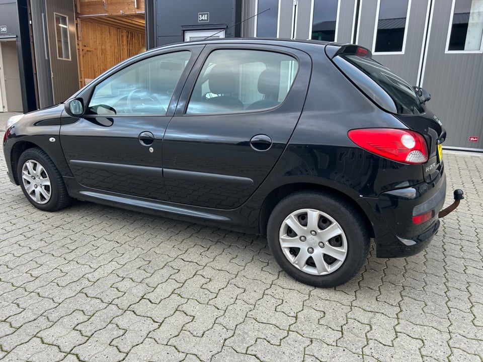 Peugeot 206+ 1,4 HDi 68 5d