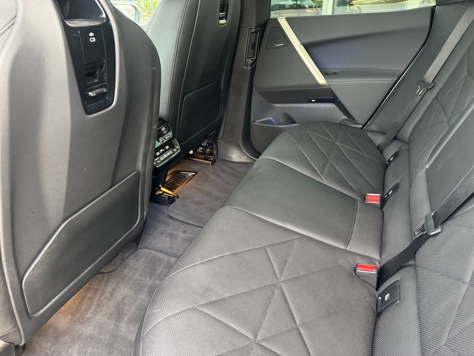 BMW iX xDrive50 Supercharged 5d