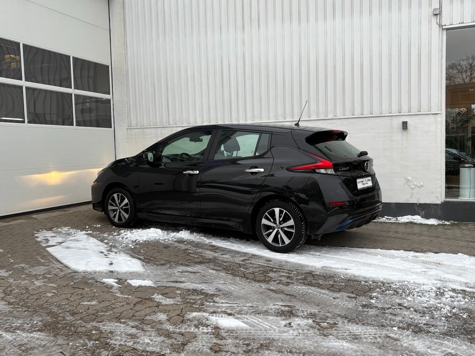 Nissan Leaf 40 Acenta 5d