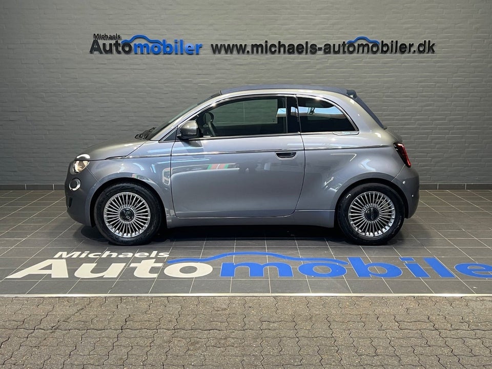 Fiat 500e 42 Icon Cabrio 2d