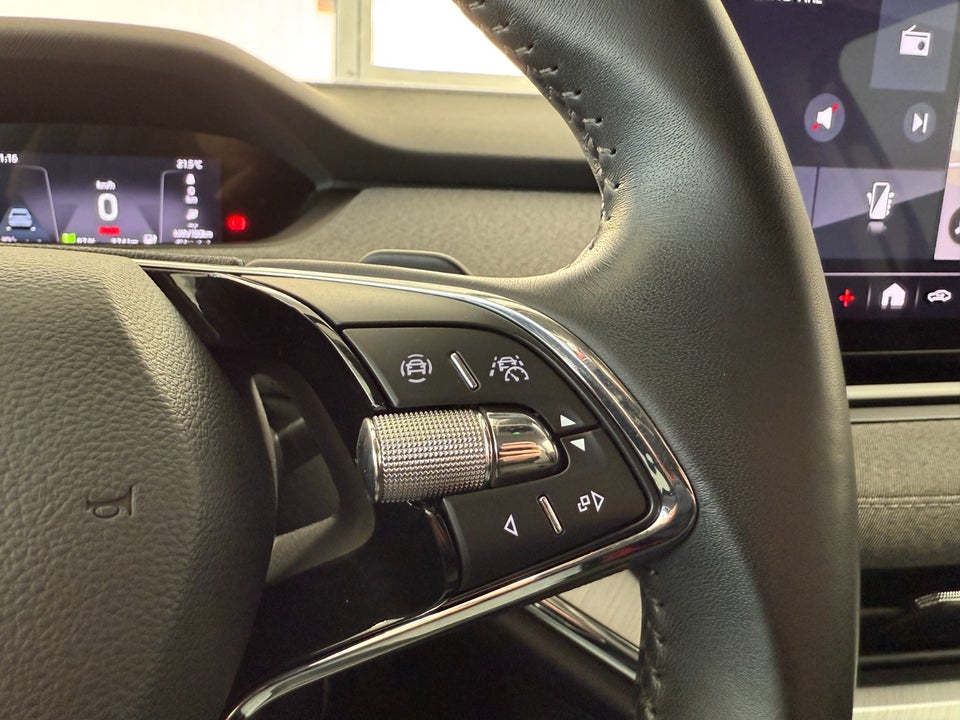 Skoda Enyaq 80x iV 5d