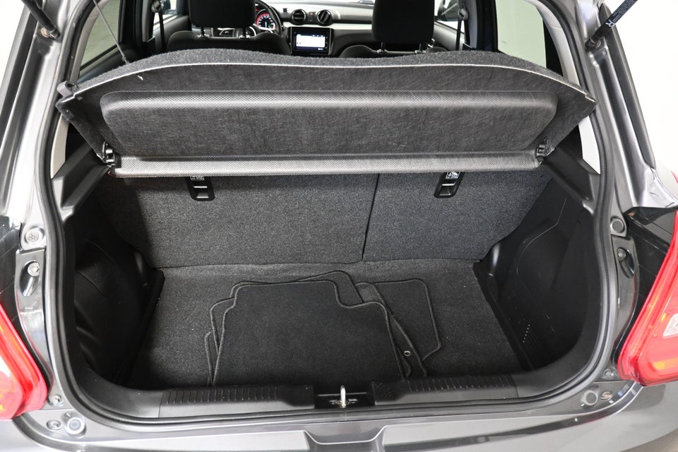 Suzuki Swift 1,2 Dualjet Exclusive CVT 5d