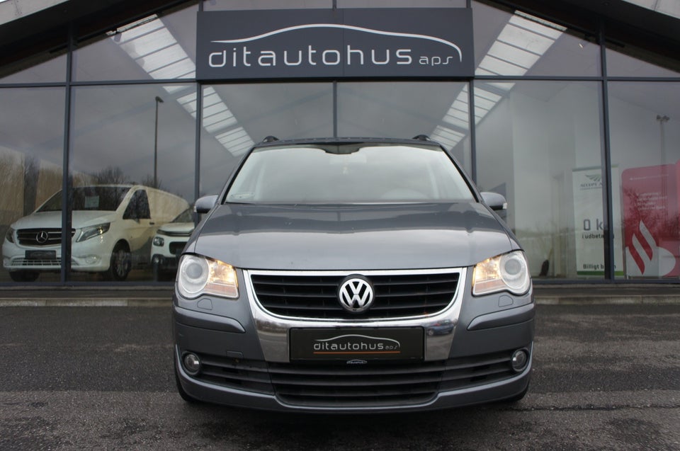 VW Touran 1,9 TDi 90 Conceptline 7prs 5d