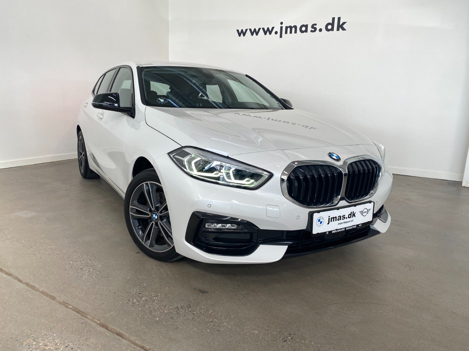 BMW 118i 1,5 Sport Line aut. 5d