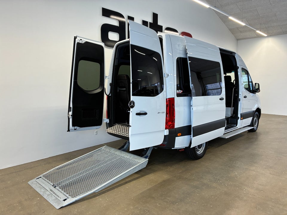 Mercedes Sprinter 317 2,0 CDi A2 Tourer PRO aut. RWD