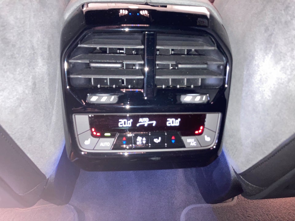 BMW iX xDrive45 M-Sport 5d