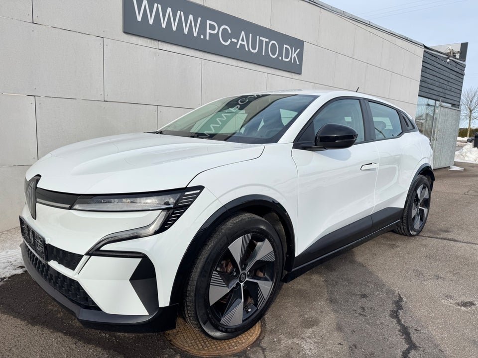 Renault Megane E-Tech 60 Equilibre 5d