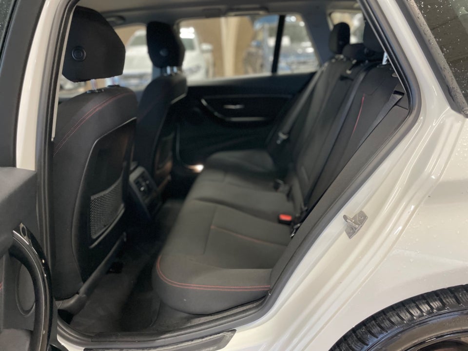 BMW 320d 2,0 Touring Sport Line aut. 5d