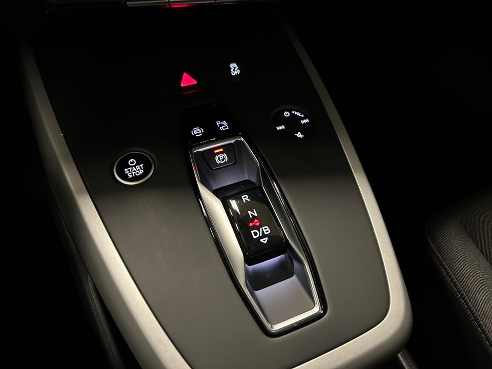 Audi Q4 e-tron 40 Attitude 5d