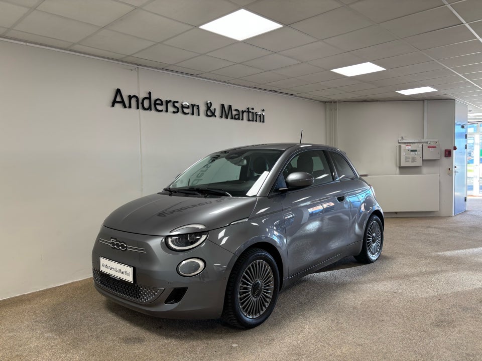 Fiat 500e 42 Icon 3d