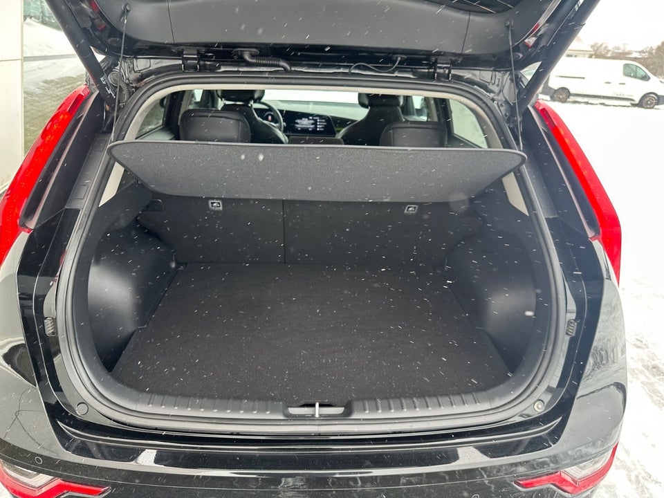 Kia Niro 64 EV Upgrade 5d