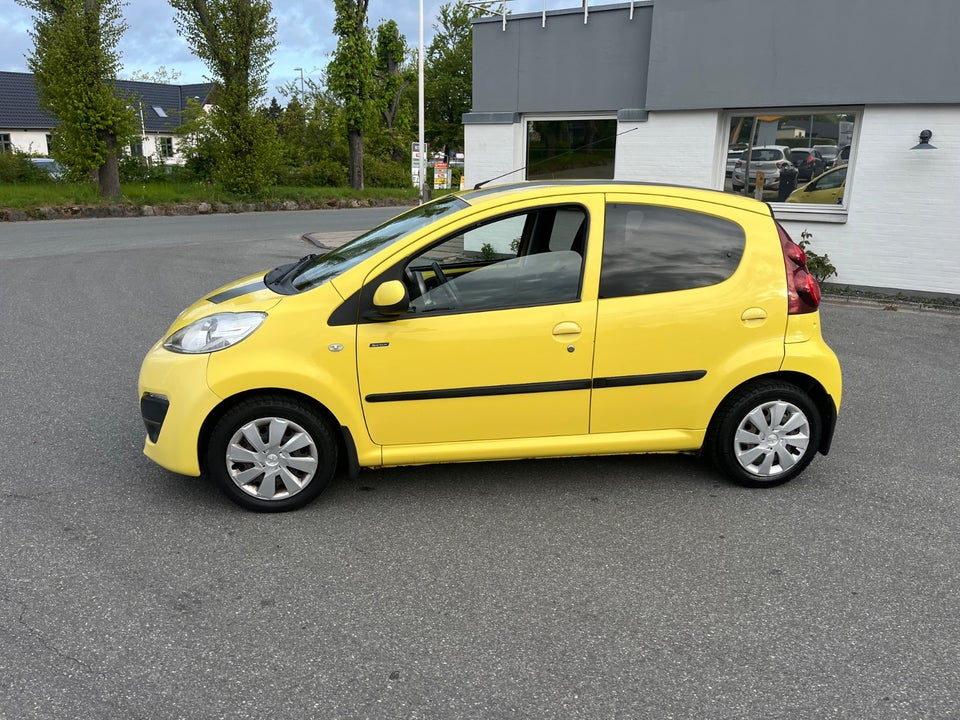 Peugeot 107 1,0 Sportium 5d