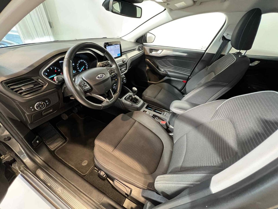 Ford Focus 1,0 EcoBoost Titanium stc. 5d