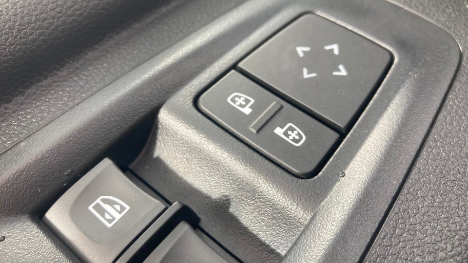 Renault Master V T35 2,0 dCi 150 L2H2 Kassevogn Tekno