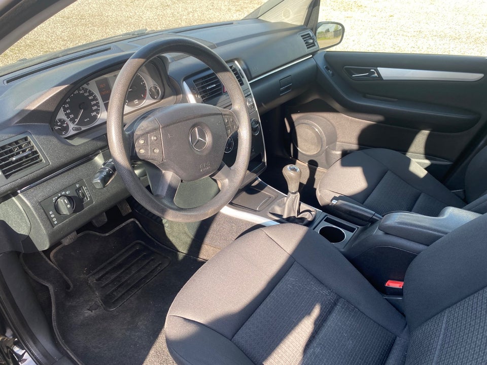 Mercedes B180 2,0 CDi 5d