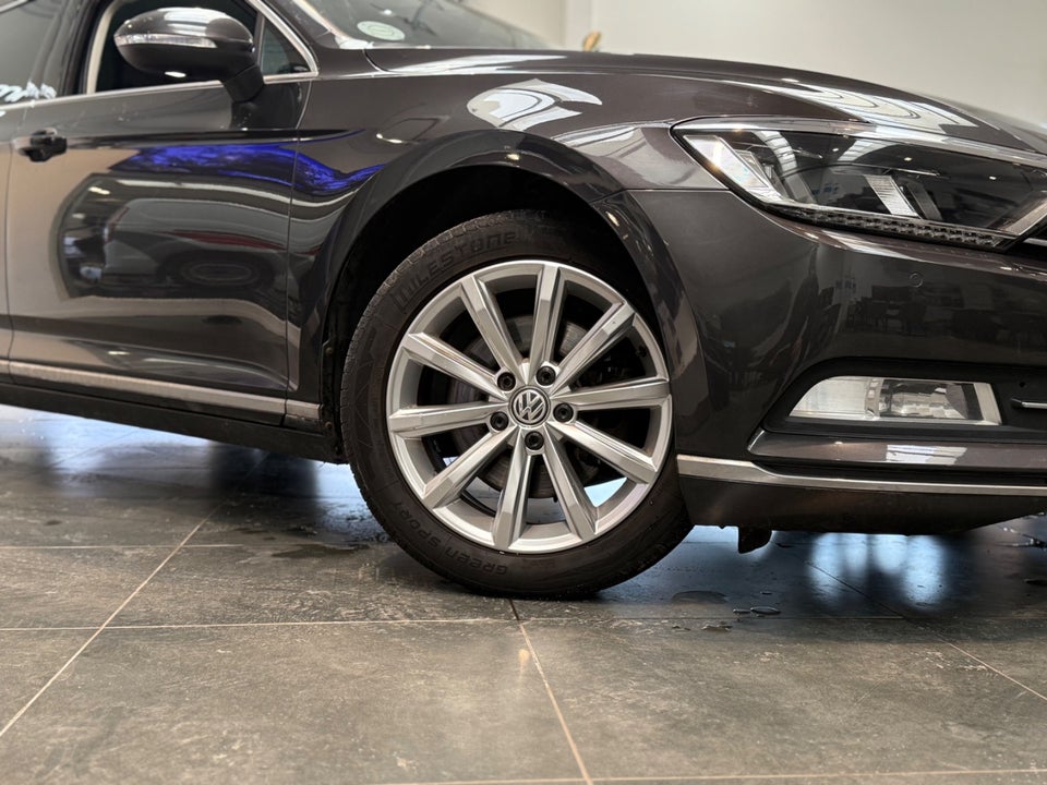 VW Passat 2,0 TDi 190 Comfortline Variant DSG 5d