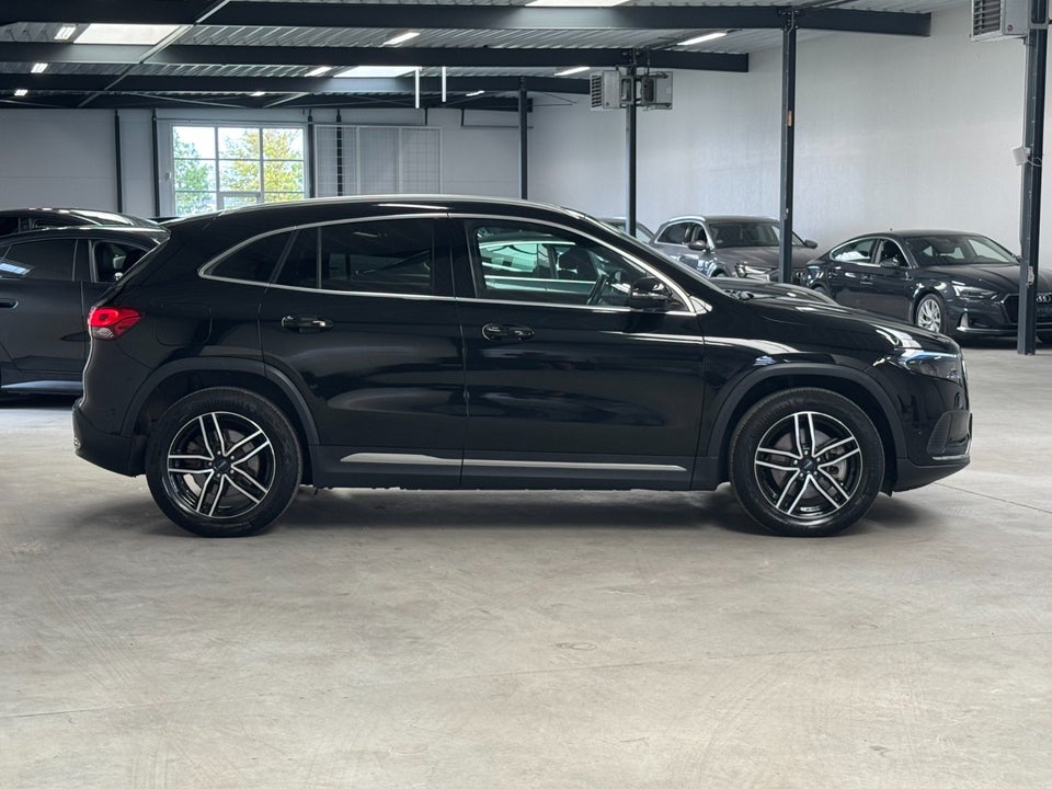 Mercedes EQA250 Progressive 5d