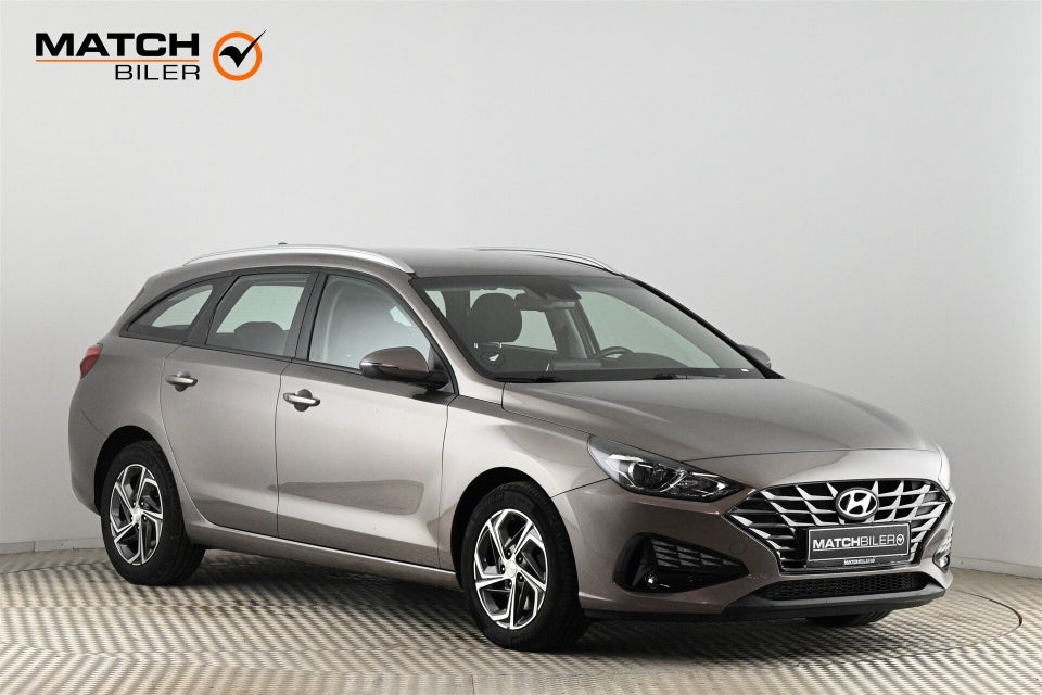 Hyundai i30 1,0 T-GDi Essential stc. DCT 5d