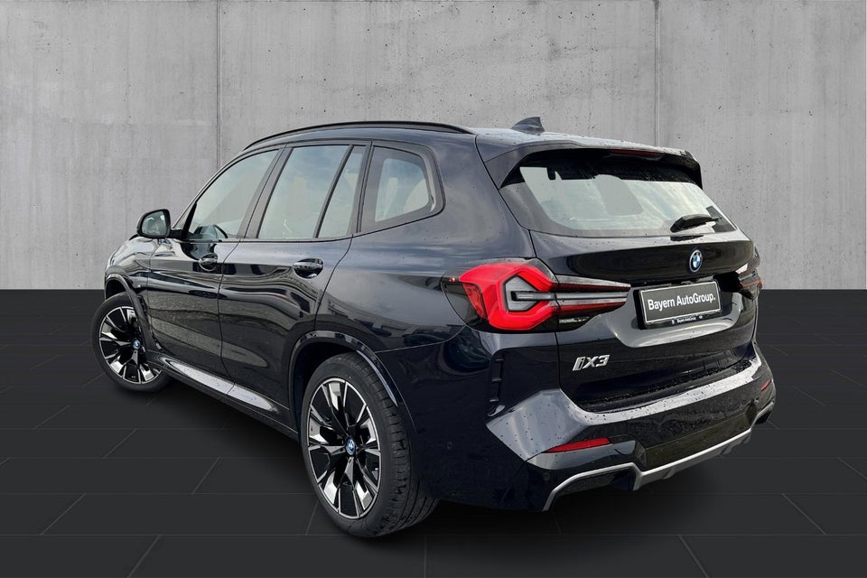 BMW iX3 Charged Plus M-Sport 5d
