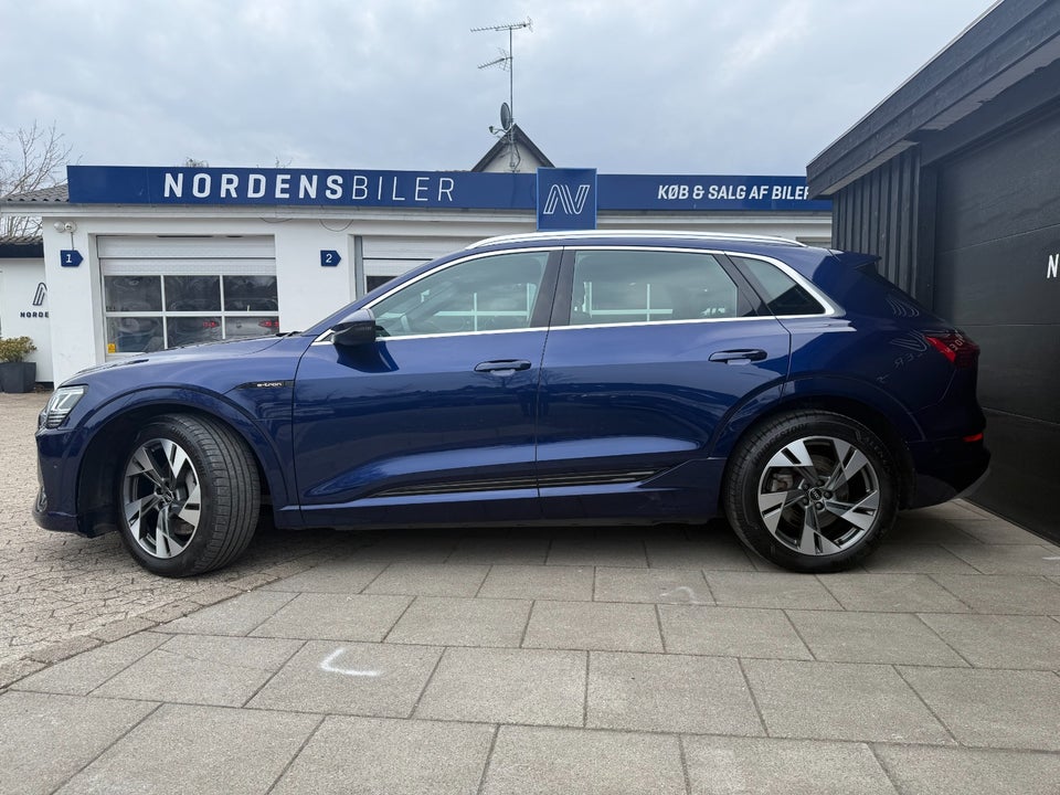 Audi e-tron 55 S-line quattro 5d