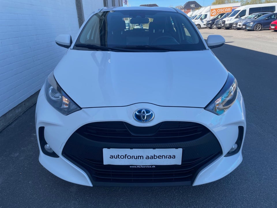 Toyota Yaris 1,5 Hybrid Active e-CVT 5d