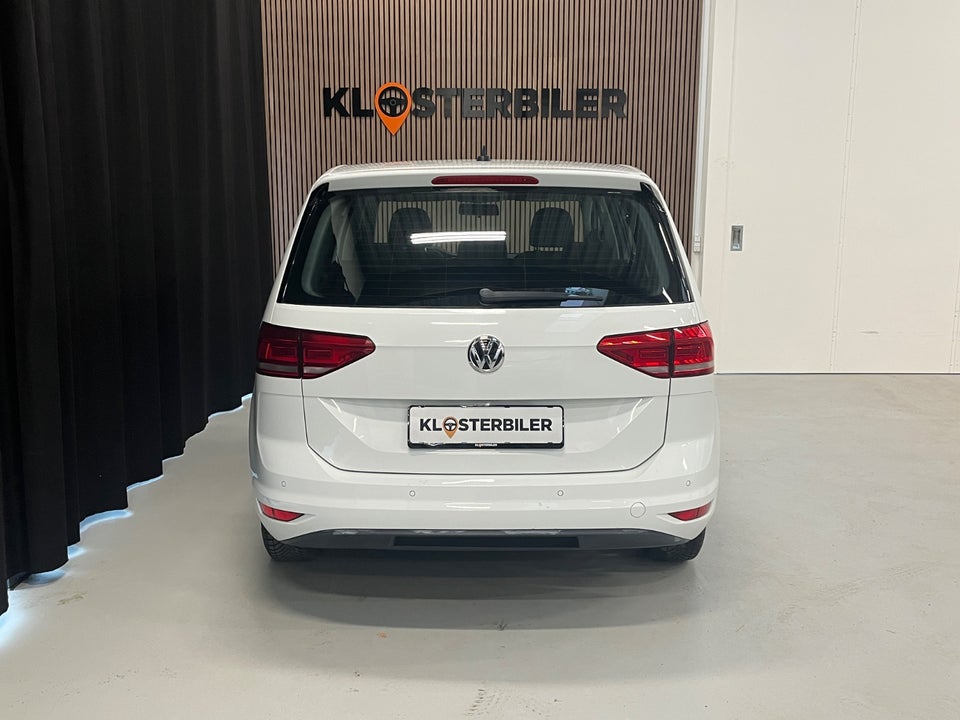 VW Touran 1,6 TDi 115 Comfortline 7prs 5d