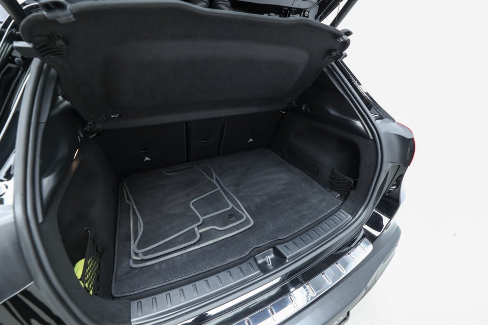 Mercedes EQA250+ AMG Advance 5d