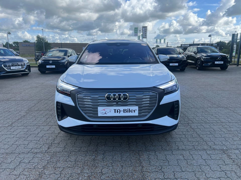 Audi Q4 e-tron 45 Progress quattro 5d