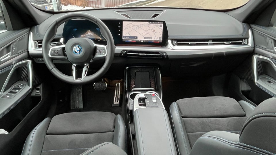 BMW iX1 eDrive20 M-Sport 5d