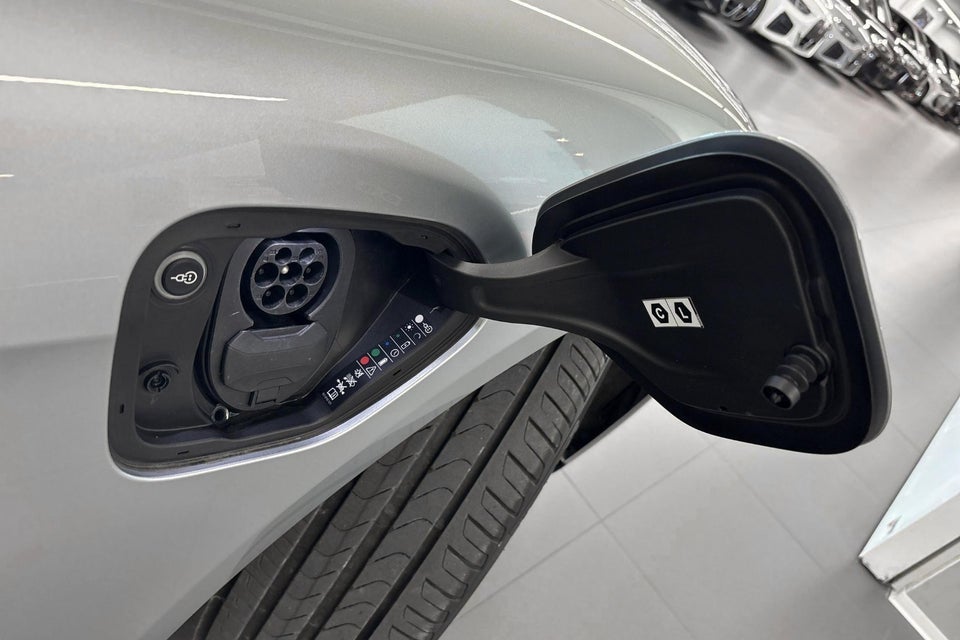 Porsche Taycan Performance+ Sport Turismo 5d