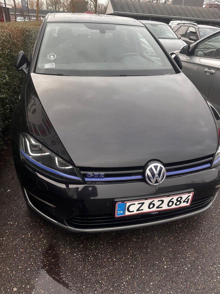 VW Golf VII 1,4 GTE Highline DSG 5d