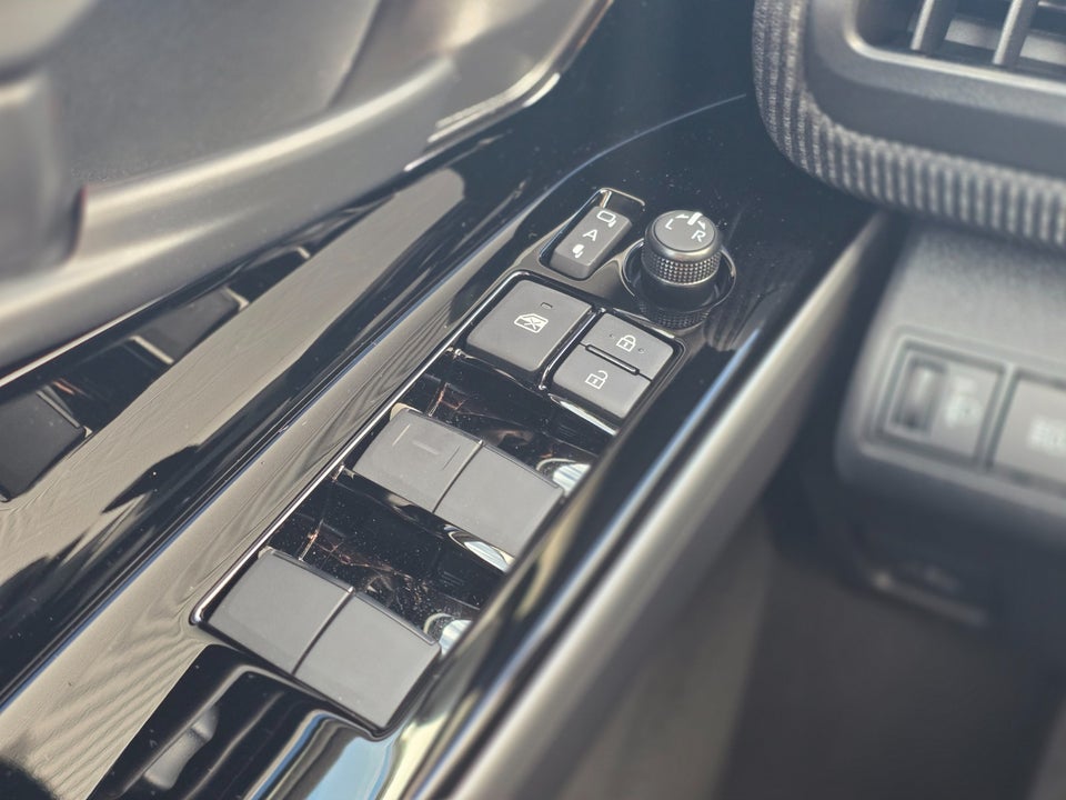 Toyota bZ4X 73 Active 5d