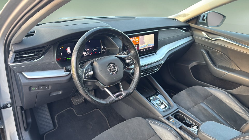 Skoda Octavia 1,4 TSi iV Plus Combi DSG 5d