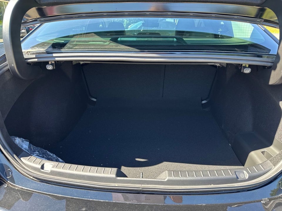 Mazda 3 2,0 e-SkyActiv-G 150 Exclusive-Line aut. 4d