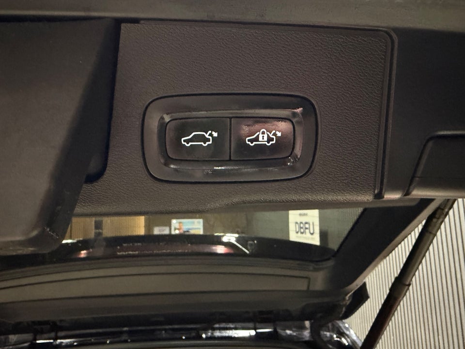 Volvo XC60 2,0 D4 190 Inscription aut. 5d