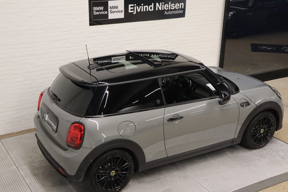 MINI Cooper SE Yours Trim 3d